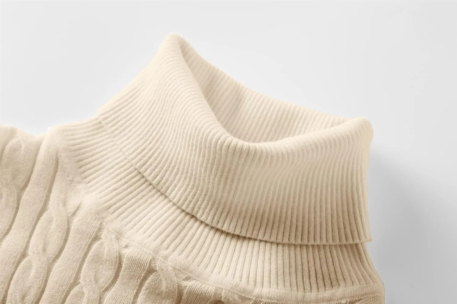 SANGTREE Women's Cable Knit Turtleneck Long Sleeves Lightweight Pullover Sweater